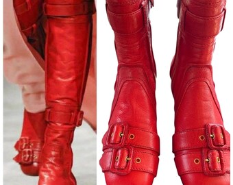 Botas biker BNIB Prada, botas biker rojas, pasarela A/W17