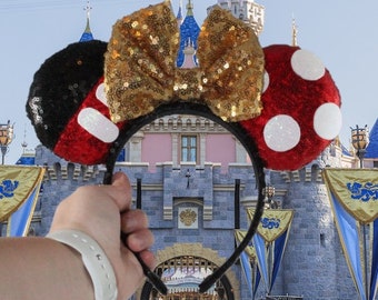 Mickey and Minnie Mouse Ears