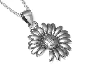 Sterling Silver Daisy Necklace, Flower Pendant, Nature Jewelry