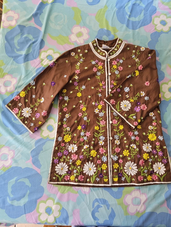 Groovy 70s floral tunic