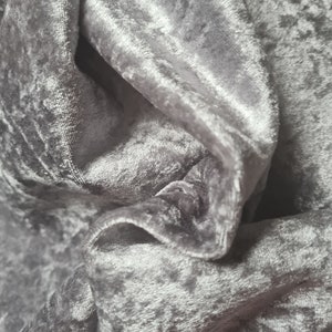 Tecido de veludo amassado prateado para estofamento, almofadas e decoração de luxo - liquidação na loja que está fechando