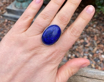 Bague Réglable En Lapis Lazuli – Pierre Ovale Bleue Lithothérapie (artisanale)