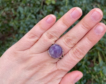 Adjustable ring in natural Amethyst round shape, Made in France