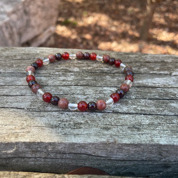 Elastic Multistone Bracelet Rock Crystal, Garnet, Carnelian and Red Jasper, Made in France