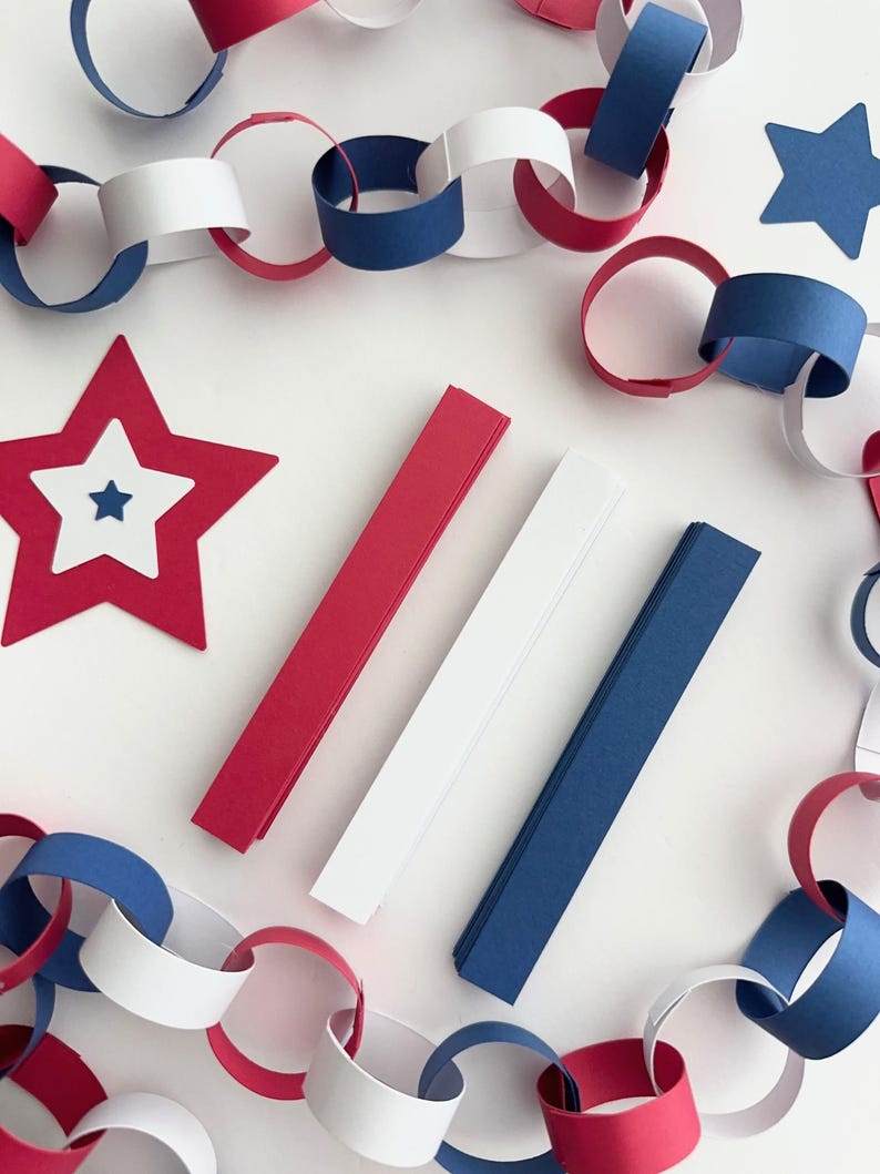 Blue Paper Chain MINI Paper Chain Kit, DIY 4th of July Garland, Independence Day Craft ...