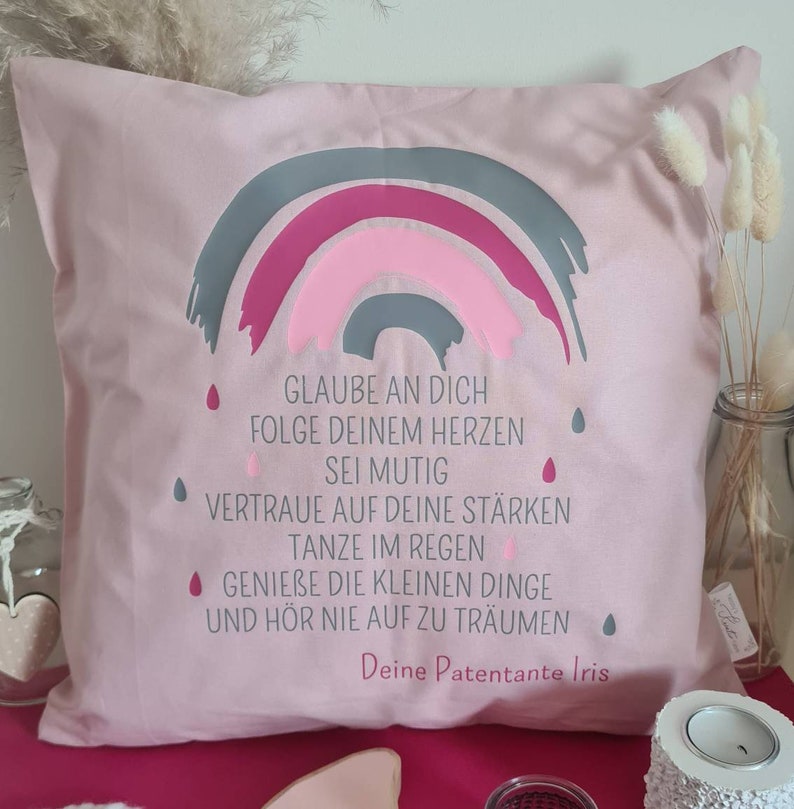 Kissen zur Kommunion Regenbogen personalisiert als Geschenk 100% Baumwolle rose-rosa-pink