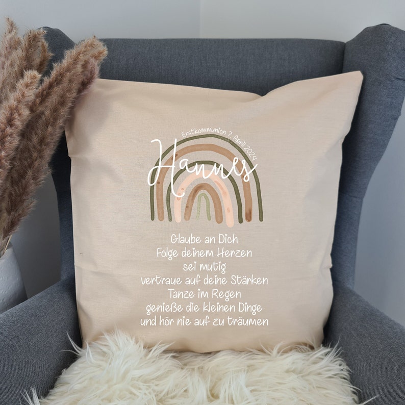 Kissen zur Kommunion Boho Regenbogen personalisiert als Geschenk 100% Baumwolle beige