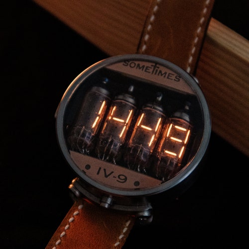 Relógio Nixie Tube Numitron, modelo IV9 Premium, com 4 tubos. Sem caixa de madeira.