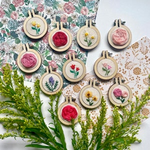 flowers 1-1.5&#39;&#39; embroidery keychain, pin, magnet, or plain hoop!