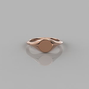 14K Solid Gold Signet Ring For Women / Plain Gold Pinky Statement Ring For Bride / Elegant Ring Gift For Special Occasion 14k Rose gold