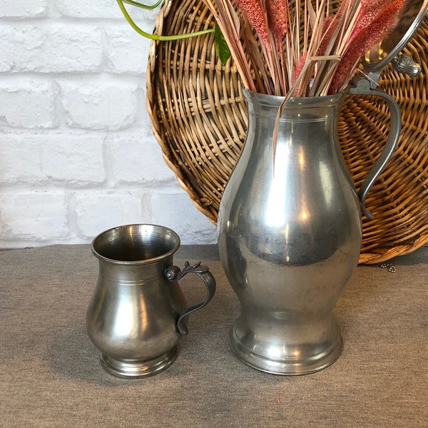 2 old tin jugs | Pewter vase | decorative jug | Birn jug | guild