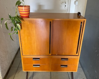 Vintage Highboard Vertiko -nur Abholung oder Lieferung im Umkreis möglich-