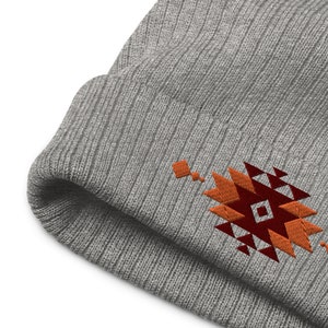 Sydvästlig broderad mössa, aztekisk motivmössa, navajo-presenter, bohemisk hatt