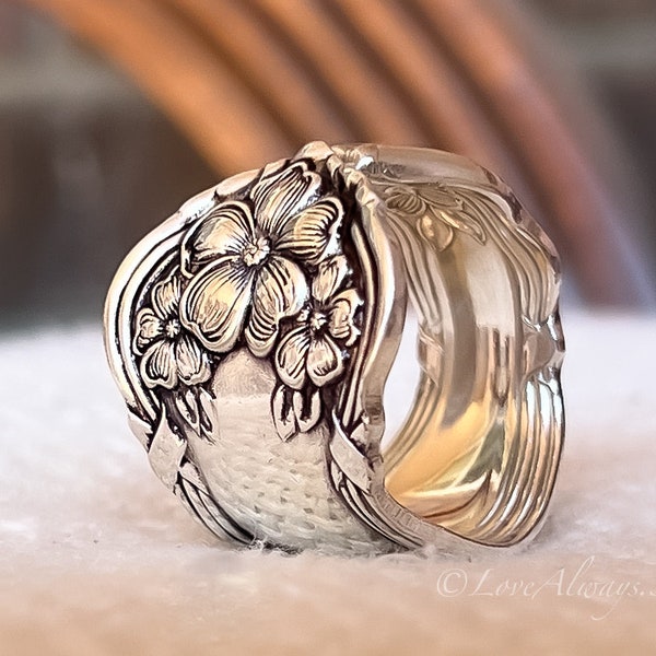 Anillo de cuchara • El anillo de cuchara "Arbutus" • 1908 • Hecho a mano con plata auténtica y vintage