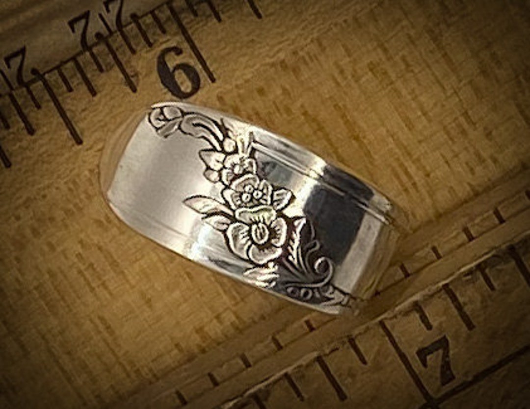 Spoon Rings • Queen Bess II Spoon Ring • 1947 • Handmade From Authentic ...