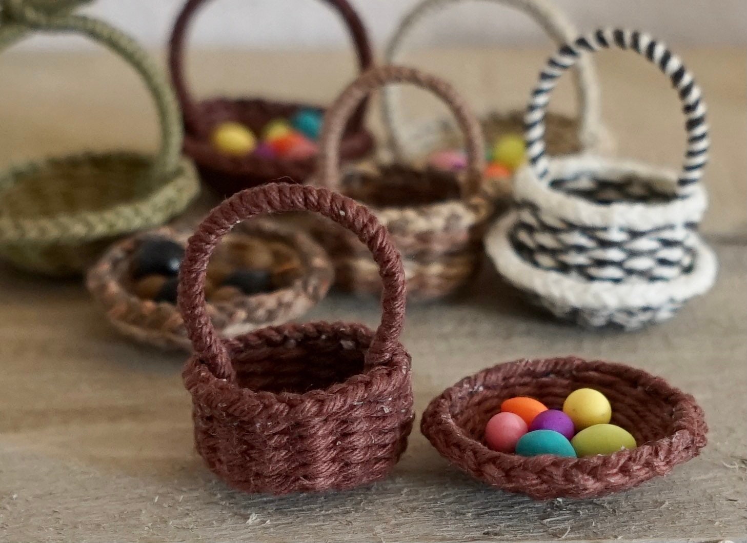 2 Miniature Woven Baskets Etsy