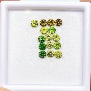 Natural round (3•3 mm) calibrated Demantoid form Ural mountain, Russia. (Price for 1 gemstone!)