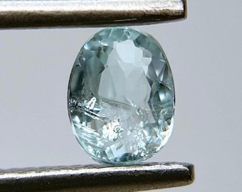 Naturlig Paraiba blå turmalin från Moçambique.