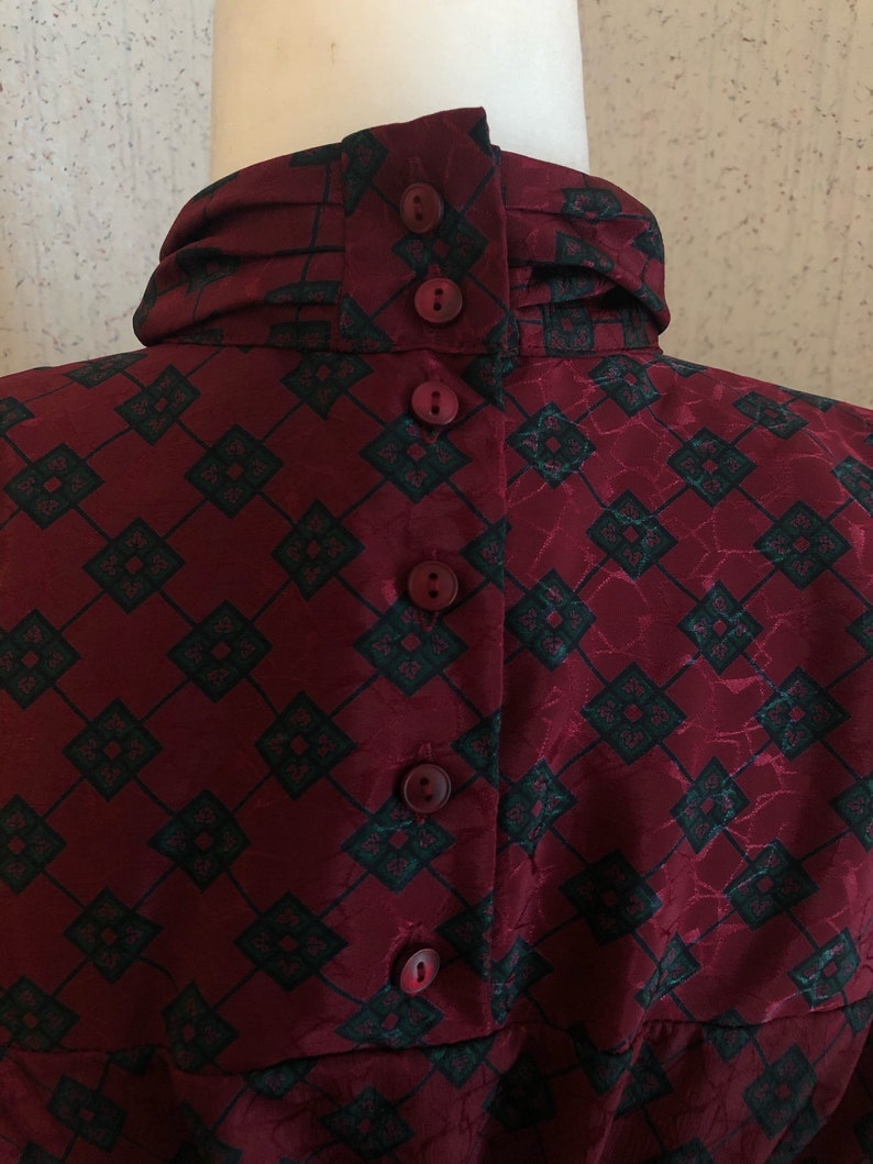 Vintage 80\u2019s Country Sophisticates by Pendleton Blouse