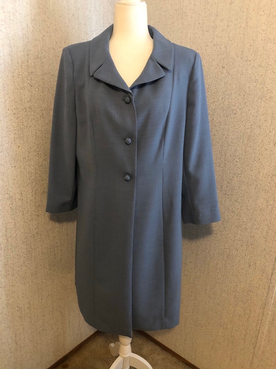 Vintage 80’s does 60’s Leslie Fay Coat