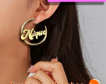 Créoles à clip avec nom personnalisé : acrylique doré, non percé 50 mm