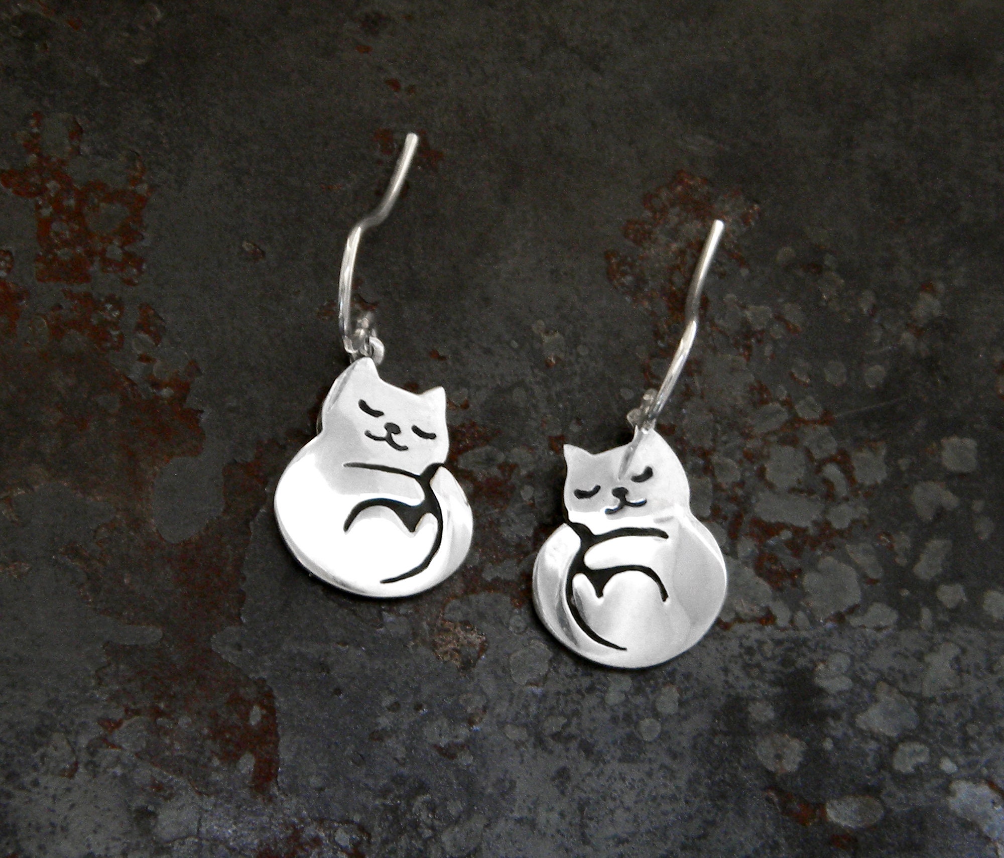 Acquista Nuovi orecchini in argento sterling 925 con orecchini a bottone circolari con stella di elefante gatto in Italia a partire da 6.23