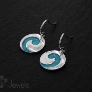 Spiral earrings made of silver and enamel. Color earrings. Drop earrings, dangle earrings. Colorful earrings. Handcrafted jewel