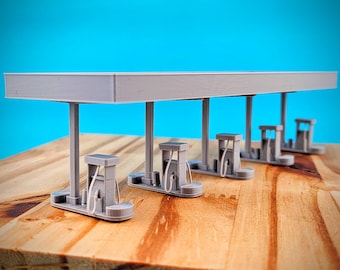HO-Scale - Truck Stop Pumps - 1:87 Scale Building