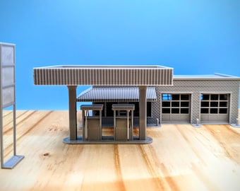 N Scale - 90s Gas Station and Oil Change Shop - 1:160 Scale Building