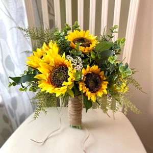 Sunflower wedding bouquet, rustic  bridal bouquet, yellow wedding flowers, fall bridesmaid bouquet