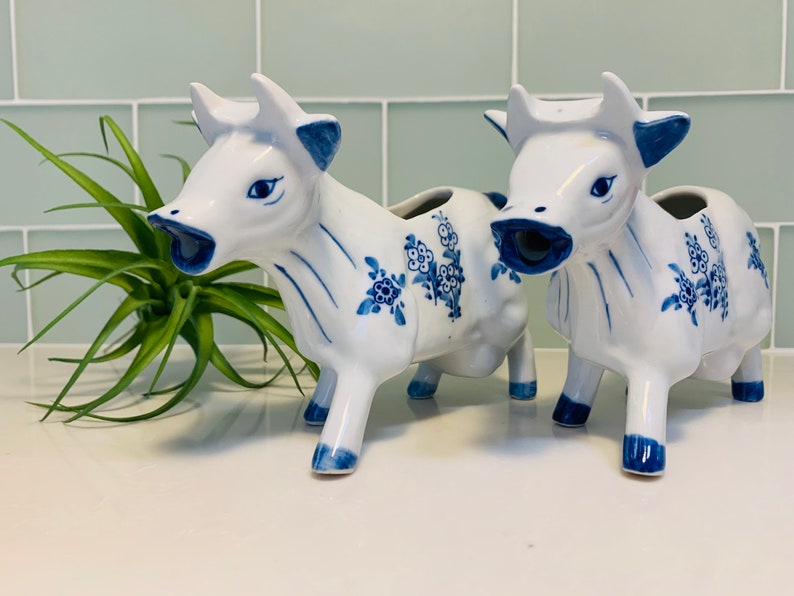 Blue and white chinoiserie cow creamer boats cow shaped gravy Etsy