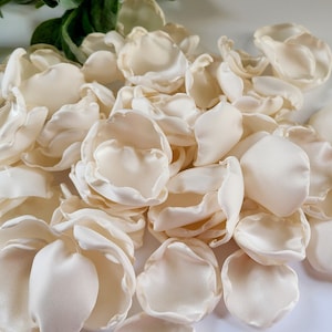 Ivory Rose Petals, Earthy Neutral Wedding, Flower Petals, Wildflower Bridal Shower Decor, Wedding Aisle Decor, Wedding Toss, Proposal Box