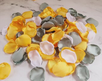 Dusty Sage Wedding Decor, Sunflower Yellow Rose Petals, Fall Wedding Aisle Decor, We Do Bridal Brunch, Boho Flower Girl Petals, Green, Ivory