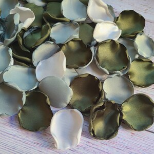 Imperial Petals (Dark Olive) main image 0