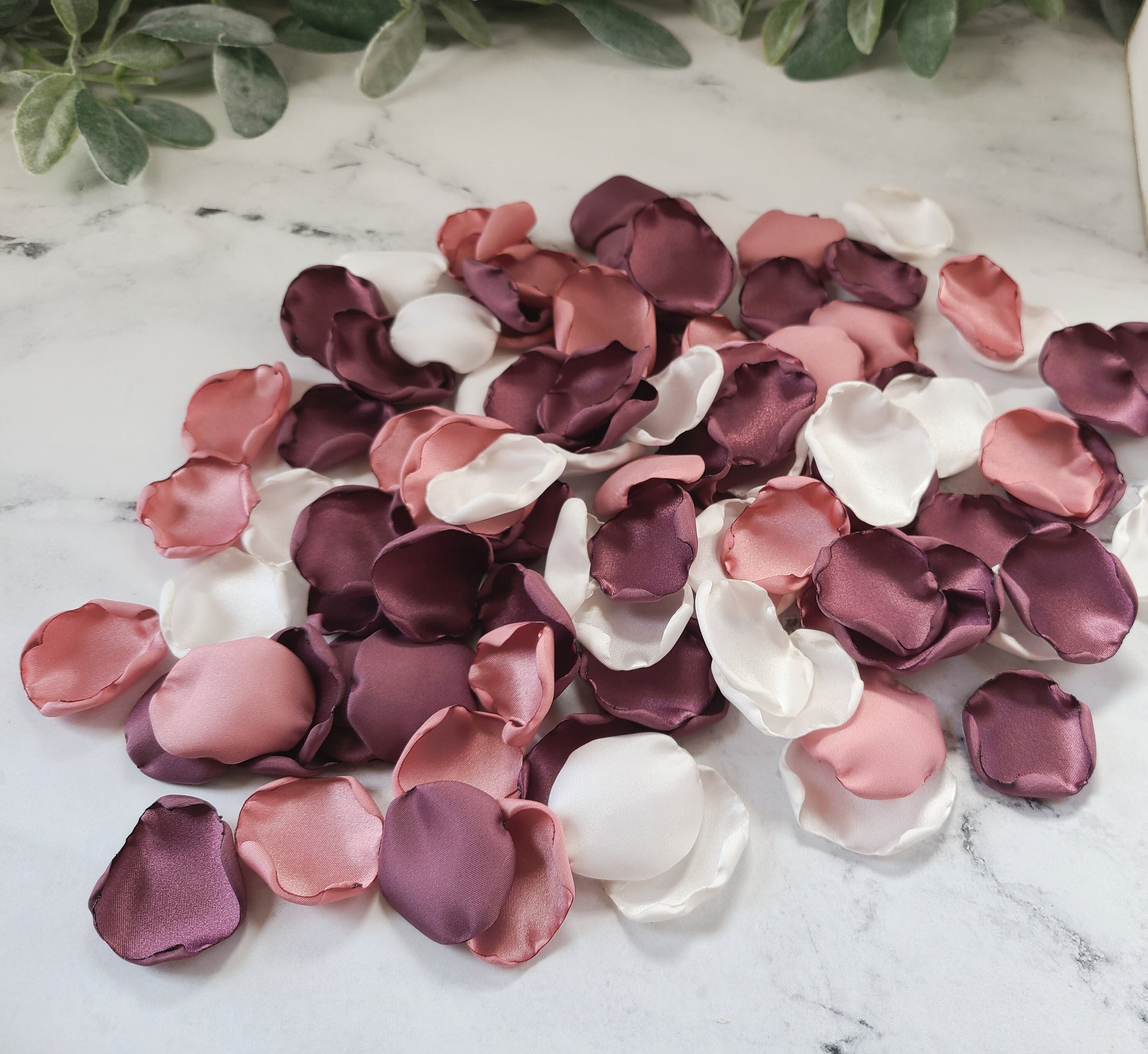 LOVE mix: Red + Ivory Silk Rose Petals for Wedding Centerpieces (750  petals) 