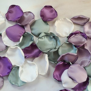 Sage Green Wedding Decor, Purple Rose Petals, Wedding Aisle Decor, Wisteria Flower Petals, Flower Girl Proposal, Ceremony Decor, Lavender