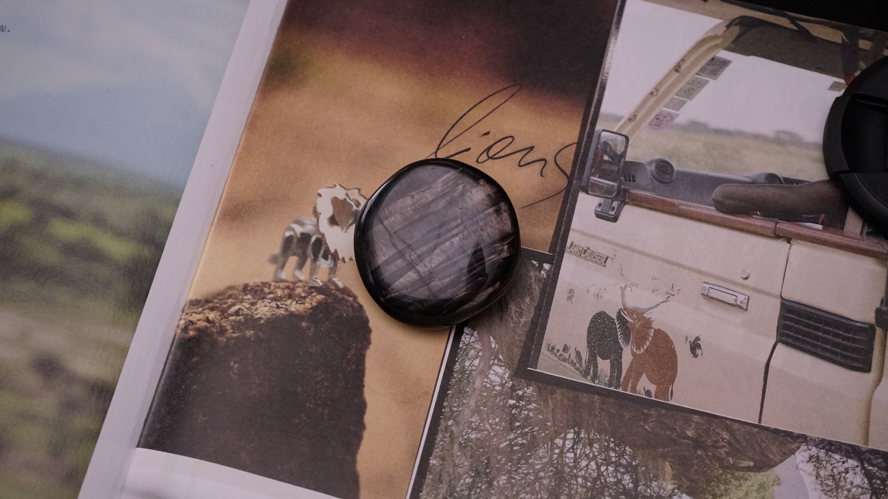 Hypersthene 205 Carats Polie | 41Gr- Chakra Du Coeur et Plexus Solaire - Pierre d'ancrage de Protect