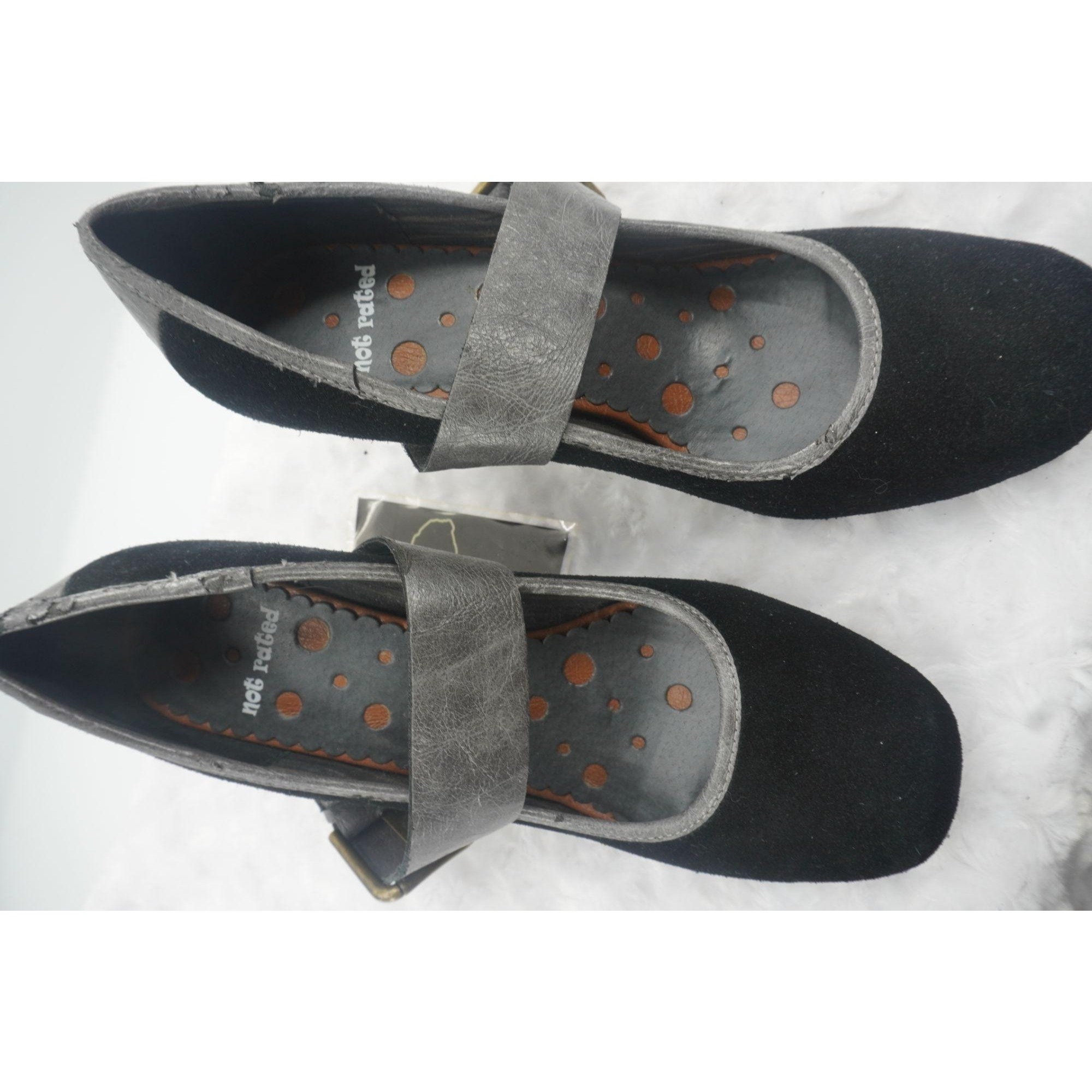Low Heel Shoes Size 9.5 Well Worn Shoes 