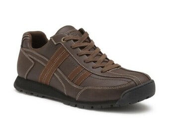 bass leather sneakers