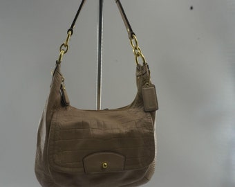 Coach Est 1941 Leather Cross Body Gold Chain Accent Hand Bag - Etsy Coach Est 1941 Leather Cross Body Gold Chain Accent Hand Bag - Etsy