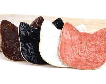 Handmade Ceramic Cat Spoon Rest: Kitchen Decor Gift