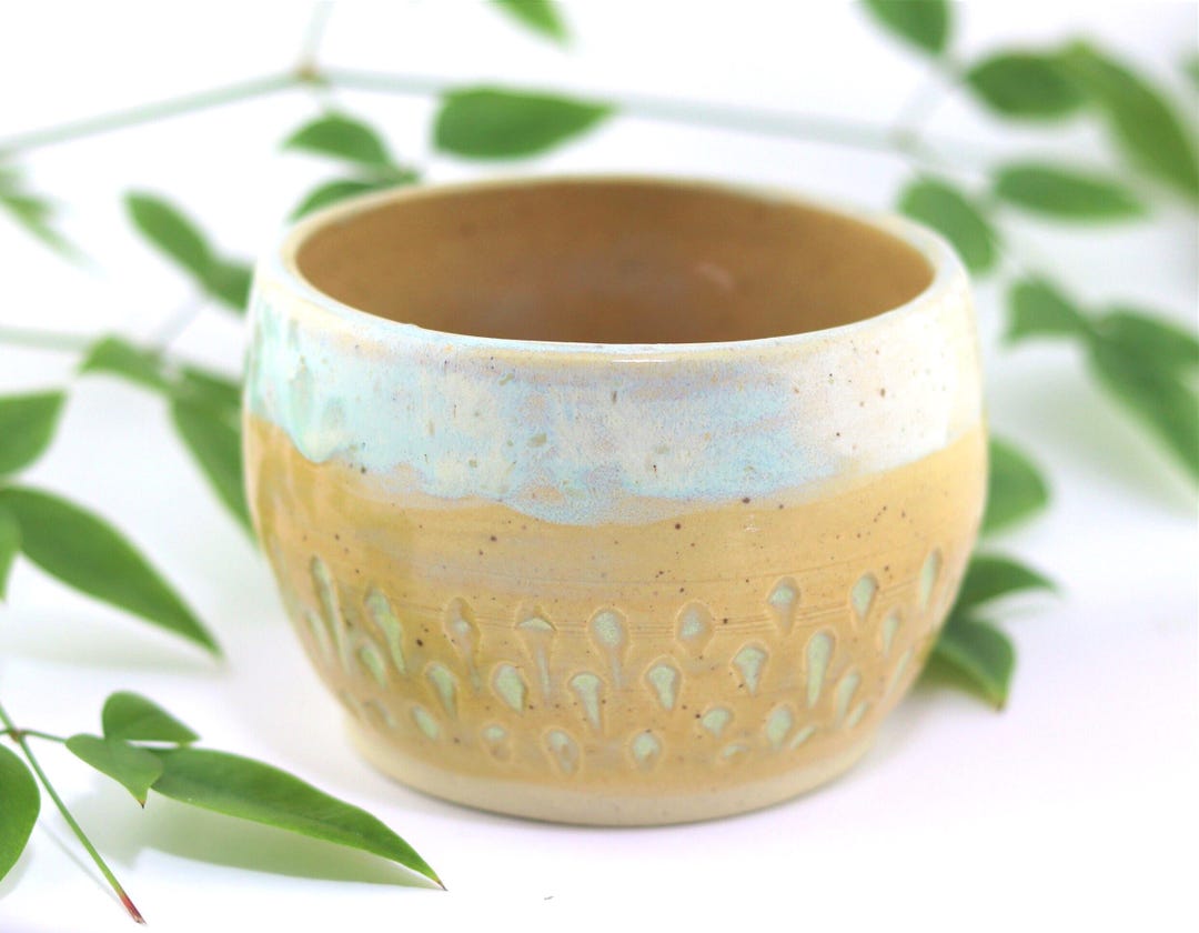 Handmade Speckled Clay Pottery Bowl, Wheel Thrown Stoneware - Etsy