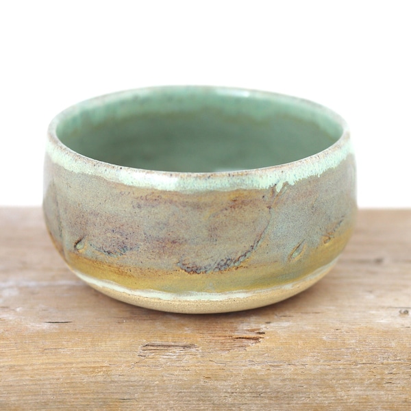 Green Ceramic Bowl, Handmade Pottery Bowl, Wheel Thrown Pottery, Housewarming Gift, Stoneware Bowl, handmade gift, kitchen gift