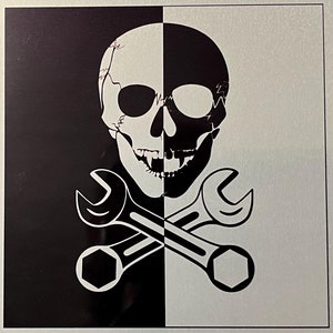 Schöner Teller mit meinem Lieblingsmotto und meinem persönlichen Logo! Ich schreibe etws zusätzlich von meiner Hand drauf wenn ihr wollt! Jetzt kaufen!