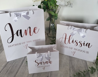 Personalised Gift Bags: White, Black, Wedding, Birthday, Mother's Day, Bridesmaid, Maid of Honour, Valentine's Day, Prom