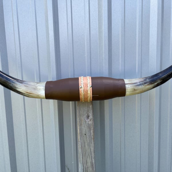 Mounted Steer horn 3 feet 4 inch wide polished cow horns bull Western Decoration