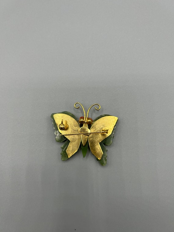 Vintage 1940s Carved Green Jade Butterfly Brooch - image 6