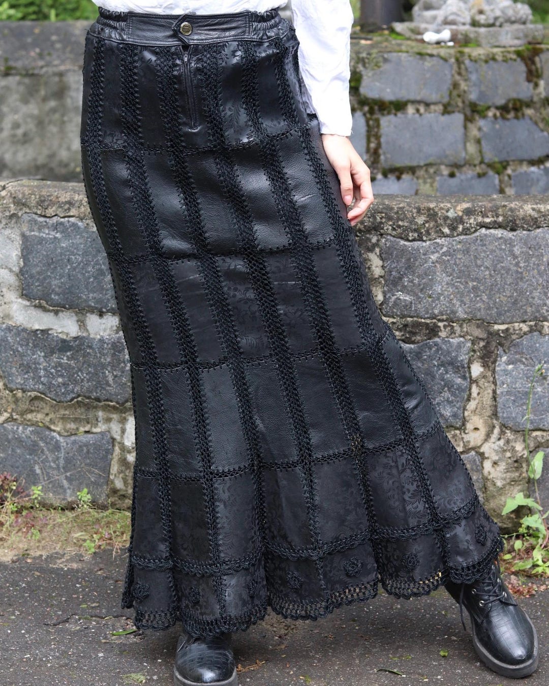 Vintage Brown Back Slit Low Waist Leather Maxi Skirt main image 1