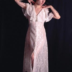 Vintage White Lace Maxi Dress – Button Down, Ruffled Collar, Sheer Floral Lace, Lace-Up Back