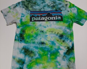 patagonia cheerleader shirt